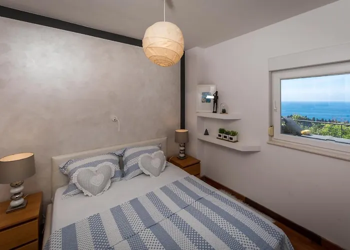 Deluxe בית נופש *