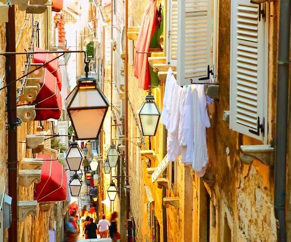 Deluxe בית נופש *