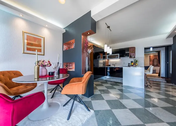 Deluxe Дом отдыха *